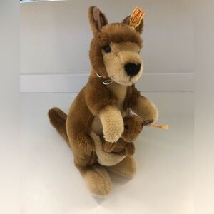 Steiff Kangaroo & Baby Joey w/ Stand